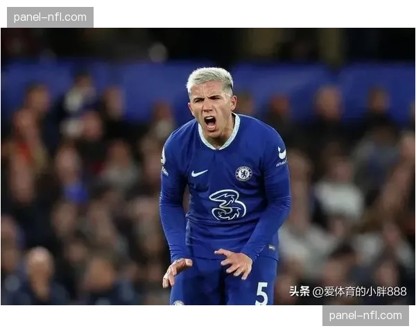 切尔西1-1伯恩利，桑切斯社媒表达失望