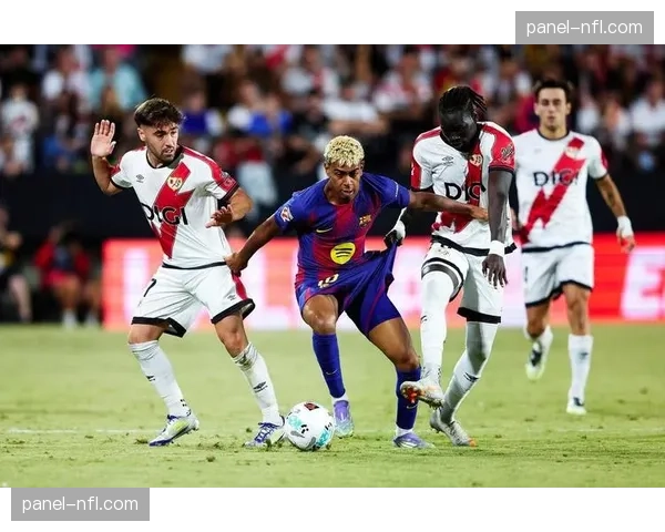 巴萨客场2-1险胜巴列卡诺,16岁小将亚马尔替补制胜 巴萨客场2-1险胜巴列卡诺,16岁小将亚马尔替补制胜